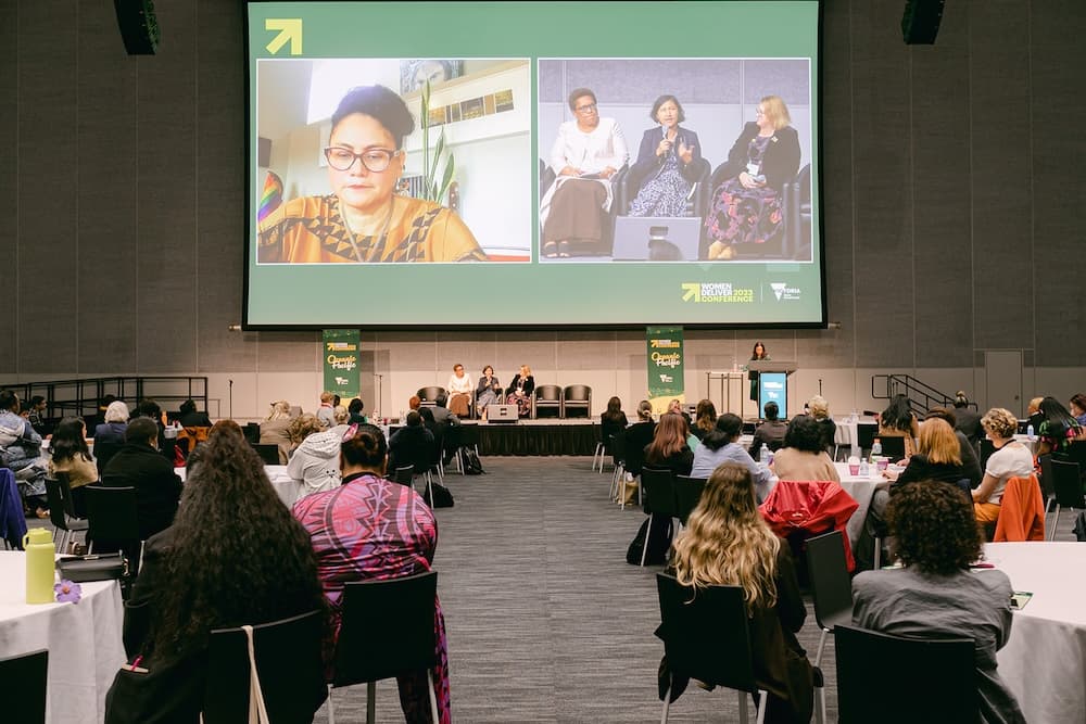 A hybrid event connecting in-person and online delegates